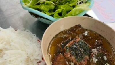 ベトナムごはん大好き。市場も楽しい。薬膳もビーガンもある