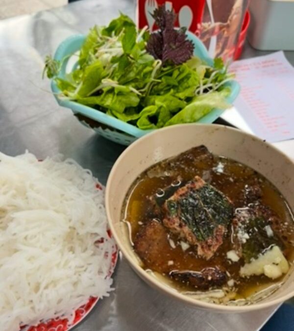 ベトナムごはん大好き。市場も楽しい。薬膳もビーガンもある