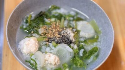 七草粥の七草は身体を温める性質は無いのに何故食べるか？